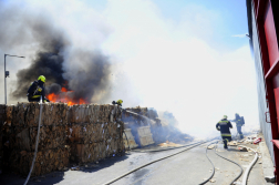 Hulladékfeldolgozó telepen keletkezett tűz